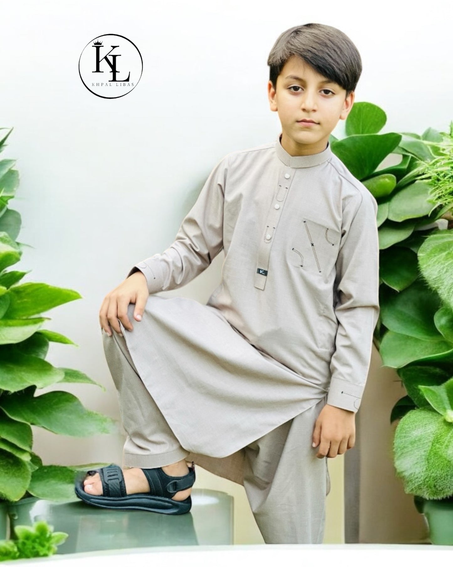 Light Silver Kameez Shalwar