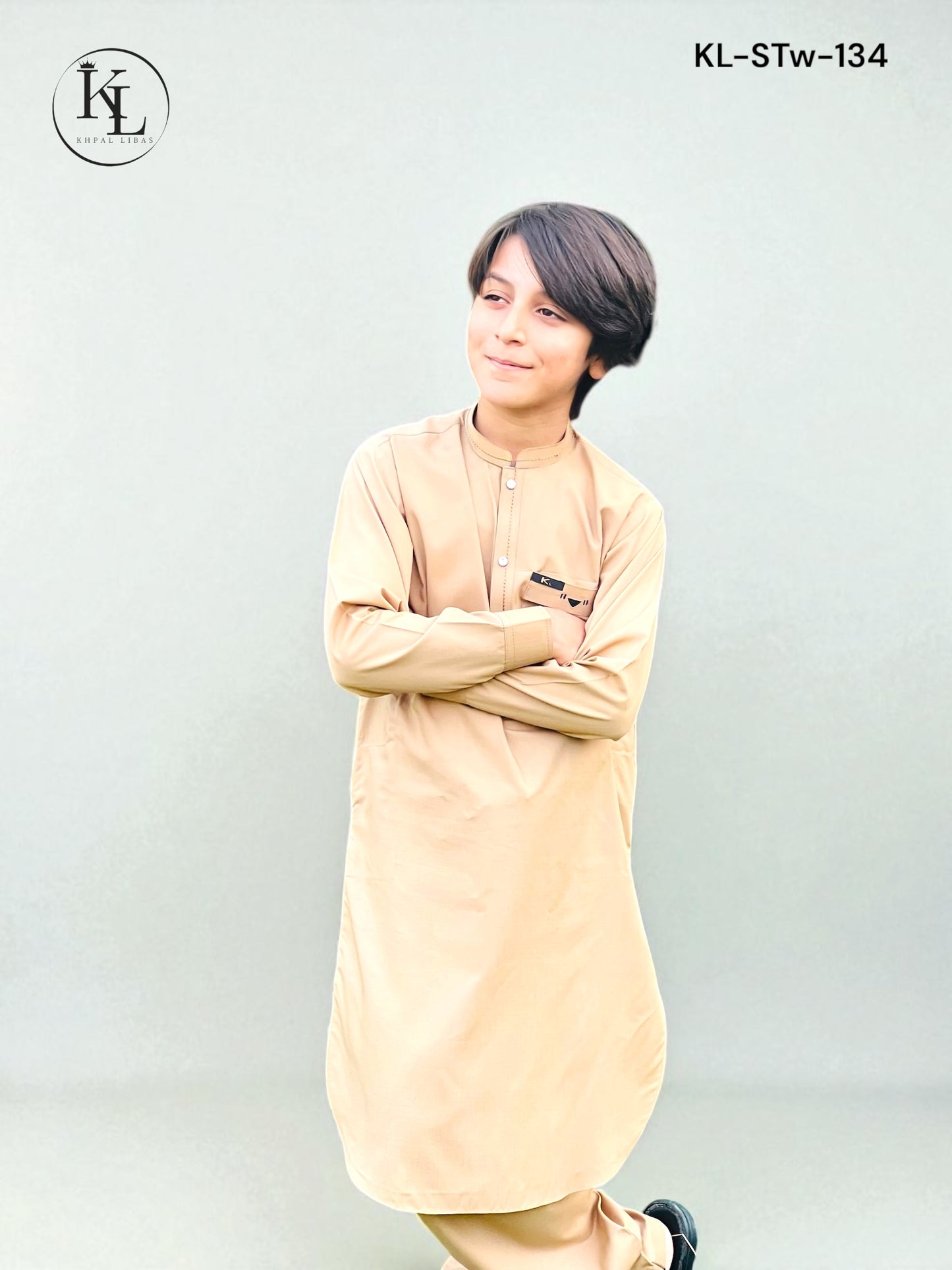Gold Kameez and Shalwar (KL-STw-134)