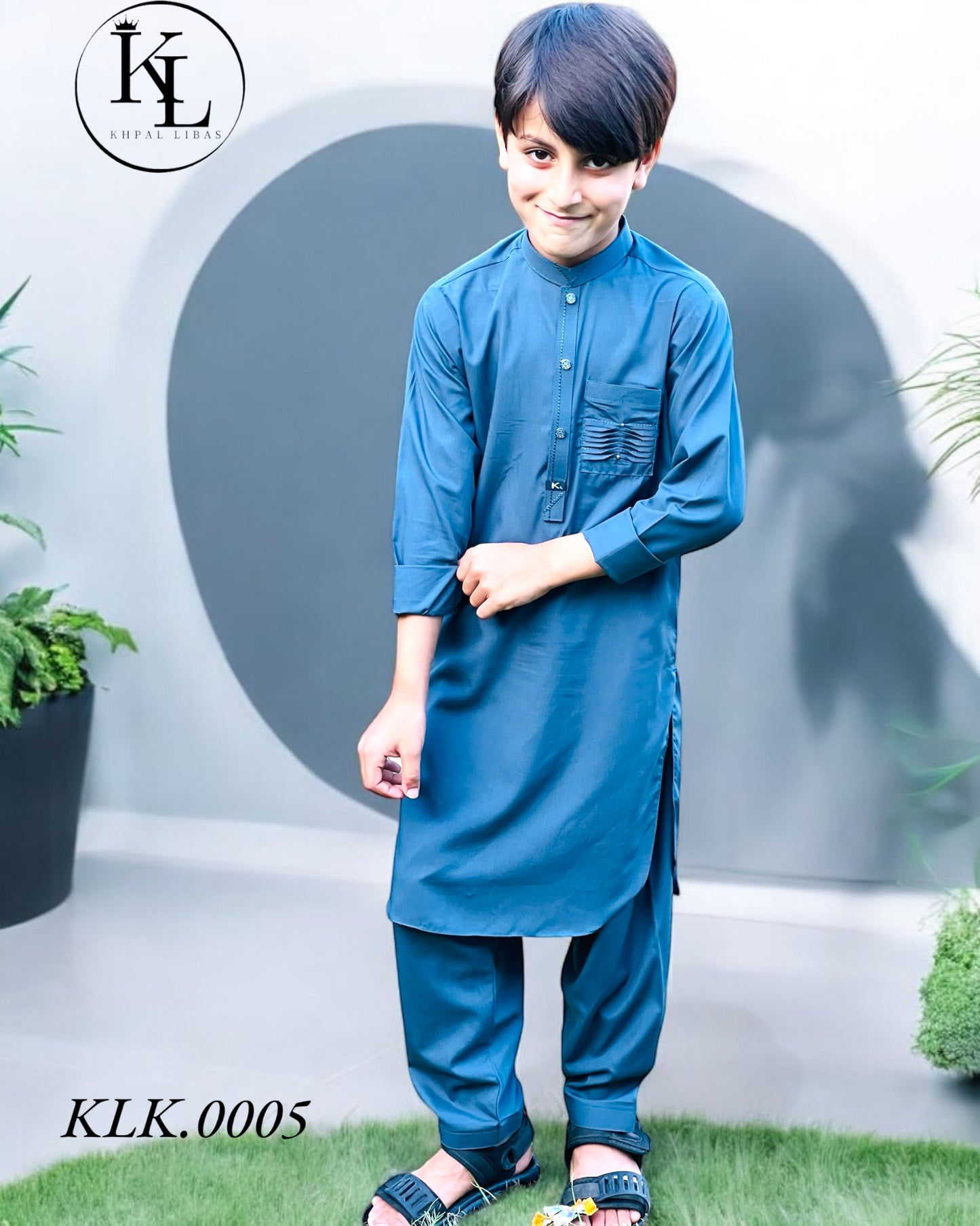 Cyan Kameez Shalwar: