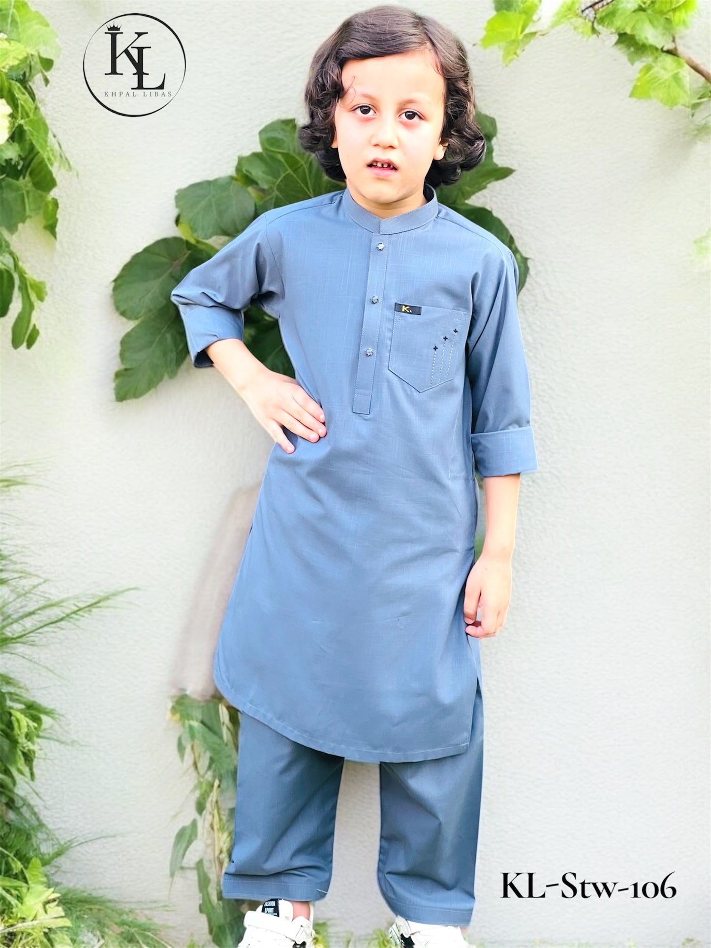 Blue Kameez and Shalwar (KL/Stw  106)