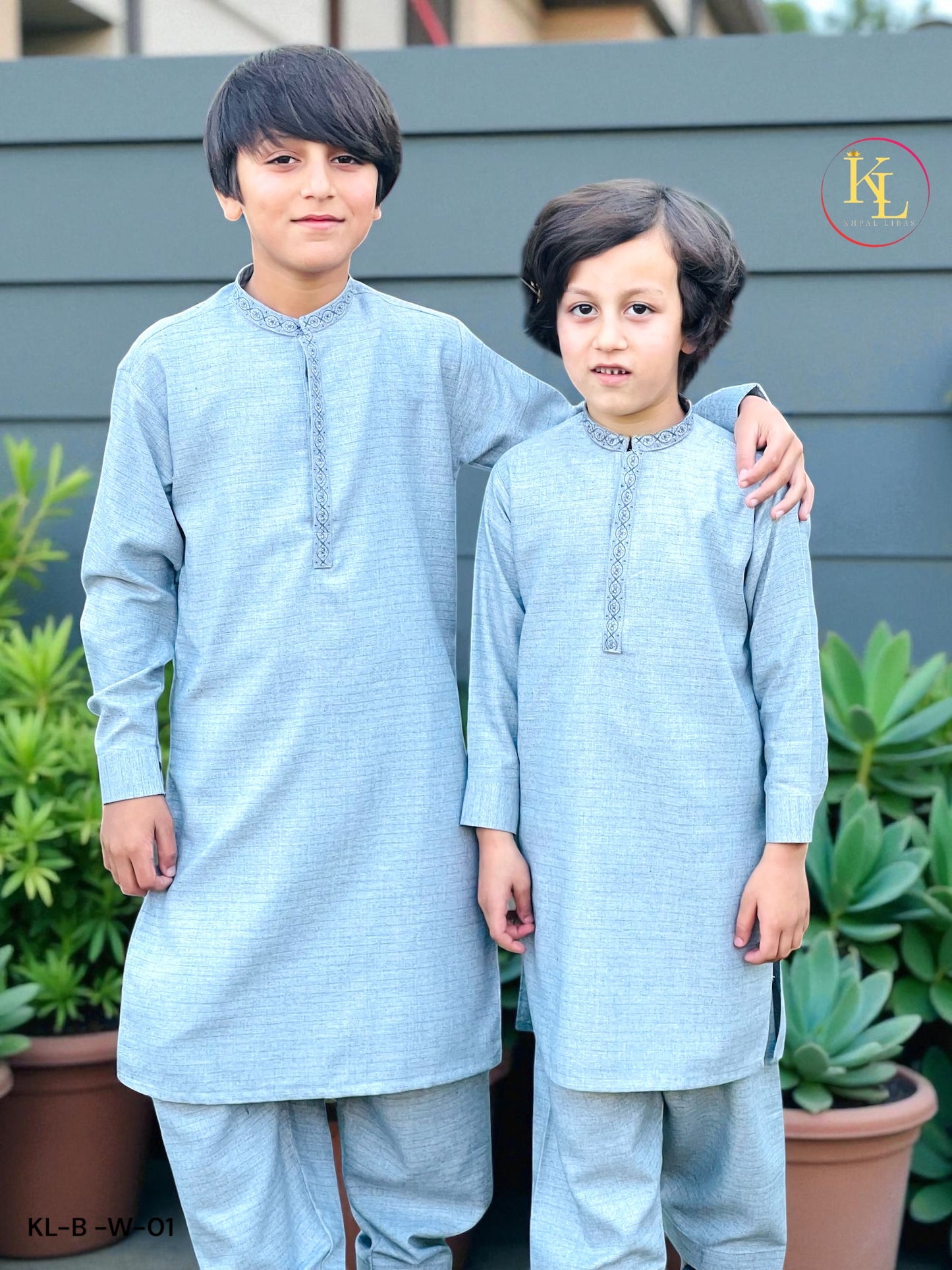 Grey Kameez and Shalwar (KL-B-W-01)